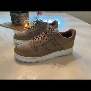 nike air force one mens 10.5